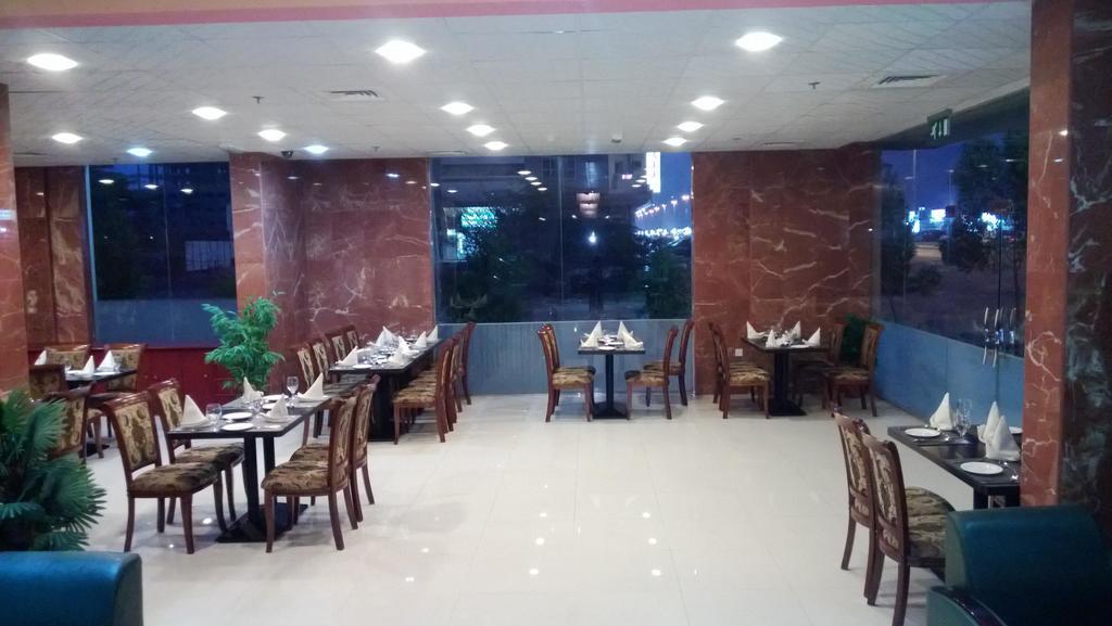 Raynor Hotel Apartments Fudzsejra Kültér fotó